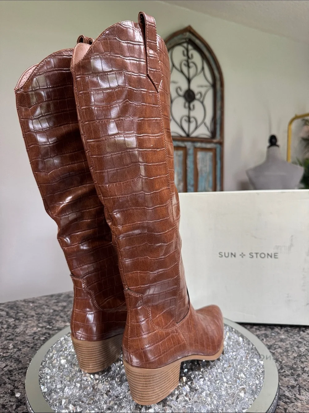 Sun + Stone Croc-Embossed Tall Brown dolly Boots NEW 8.5